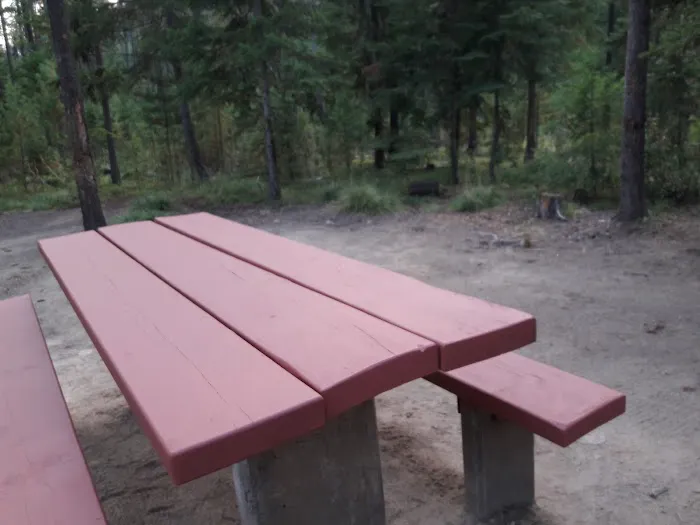 Cabin City Campground Picture 4