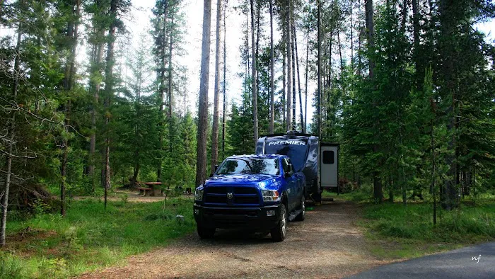 Cabin City Campground Picture 3