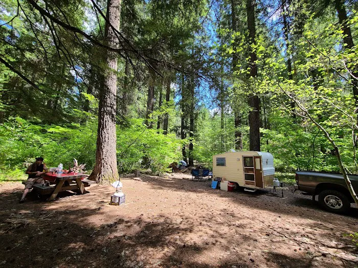 River Bridge Campground Picture 10