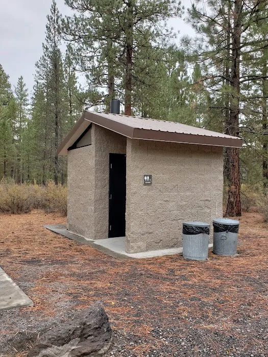 Williamson River Campground Picture 4