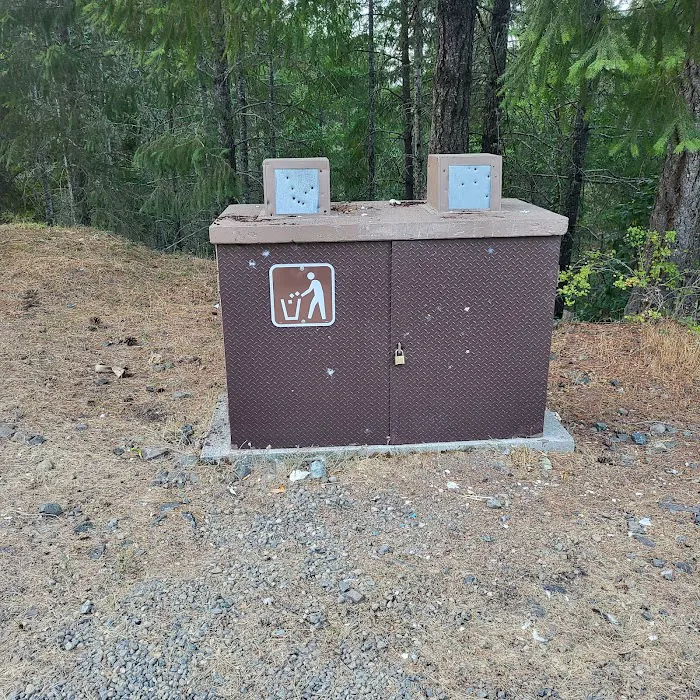 Skull Creek Campground Picture 7