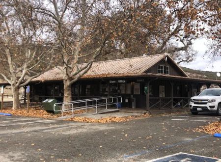 Pinnacles Campground
