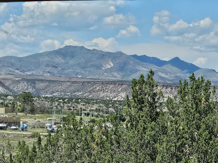 Cochiti Rec Area, Juni Loop Picture 5