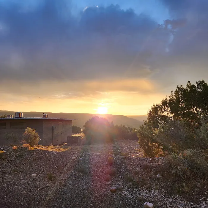 Cochiti Rec Area, Juni Loop Picture 2