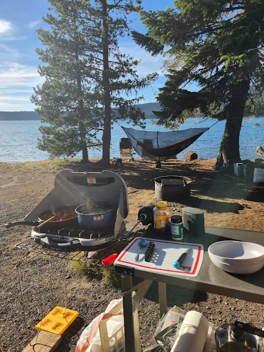 Little Crater Campground Picture 1