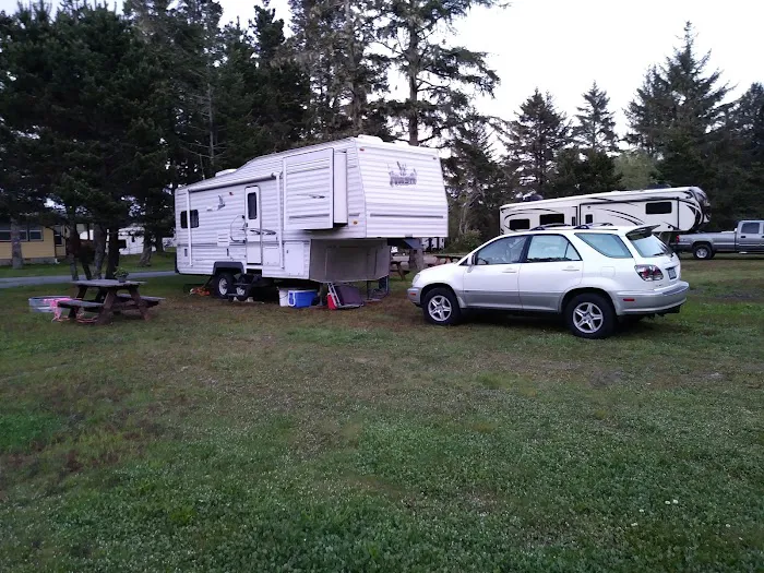 Coquille River RV Park Picture 3