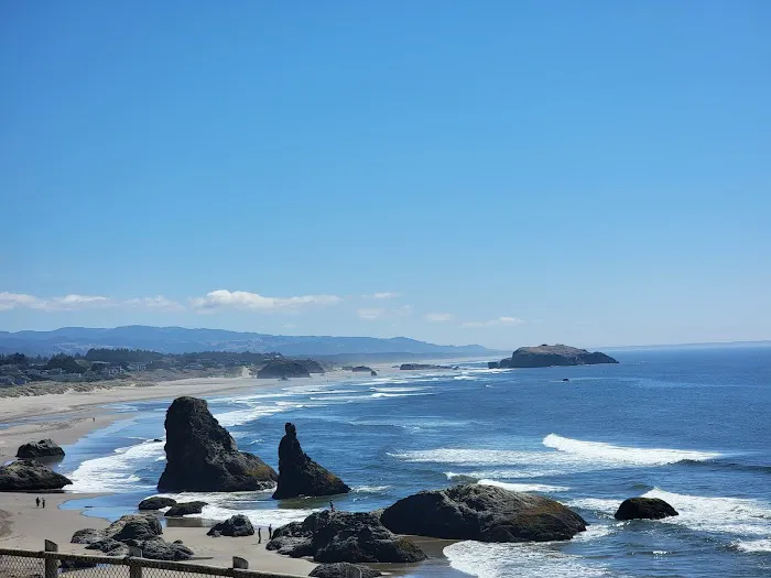 Bandon By the Sea RV Park Picture 3