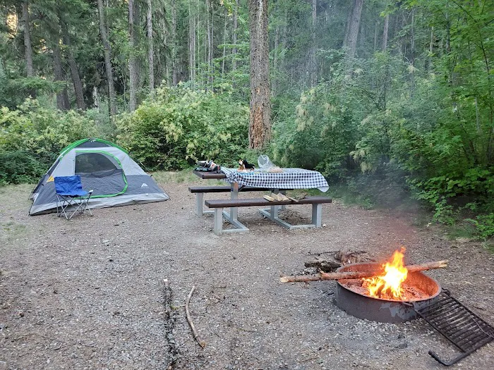 Cascade Creek Campground Picture 1