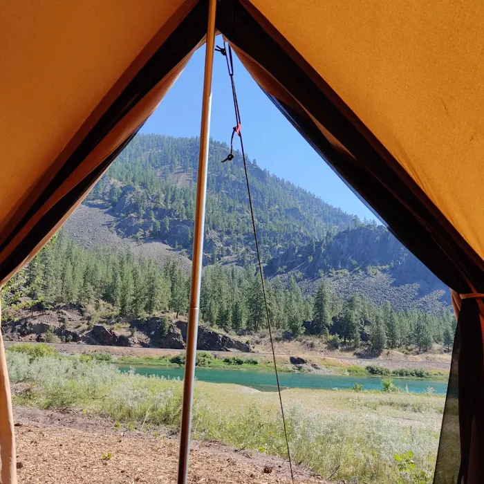 Peace of Paradise Glamping Picture 5