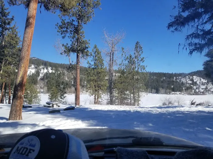 Rainbow Lake Campground Picture 5