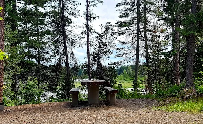 Upper Stillwater Campground Picture 6