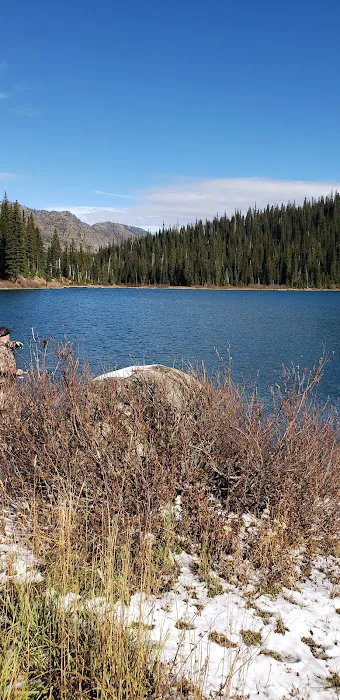 Red Meadow Lake Campground Picture 5