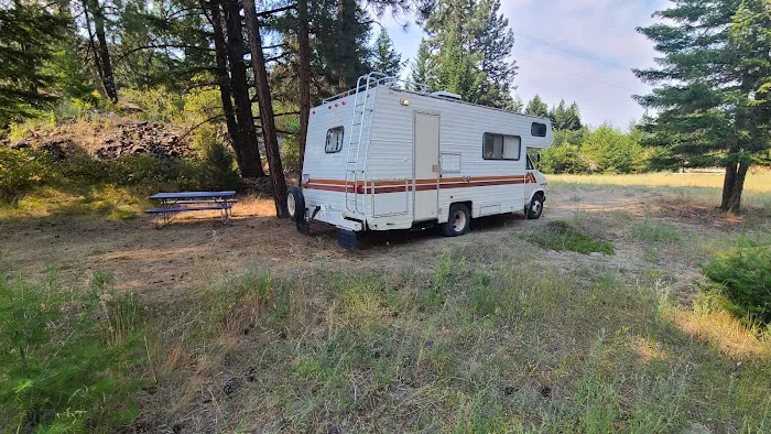 Triple Bridges Campground Picture 10