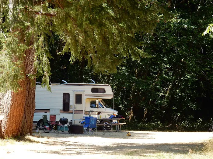 Edson Creek Campground Picture 1