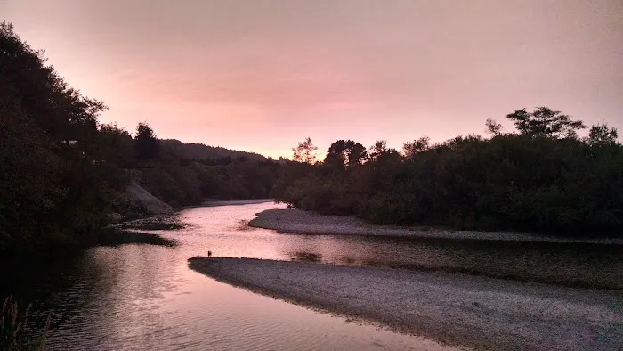 Elk River Campground Picture 6