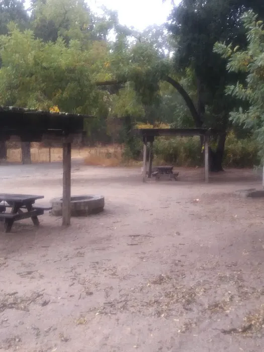 Walnut Campground Picture 2