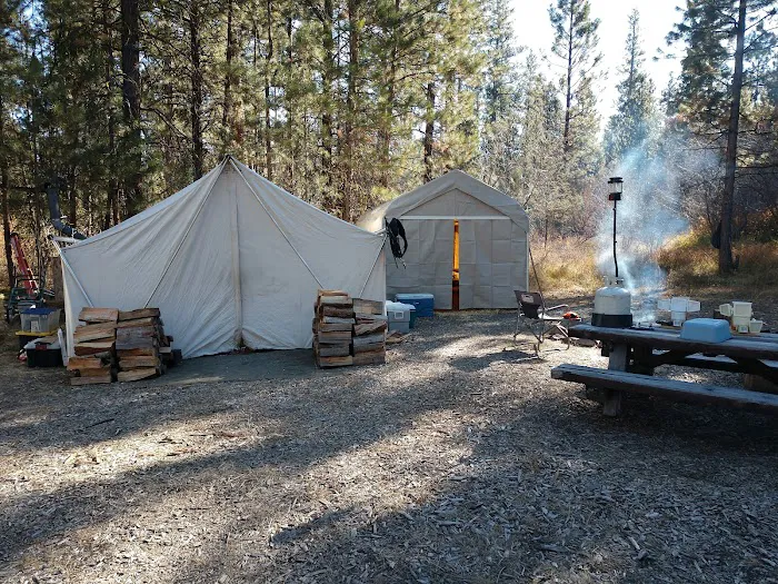 Frazier Springs Campground Picture 10