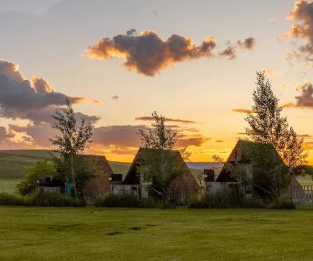 Lands Inn Cabins and Camping