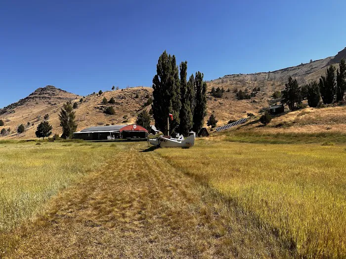 Lands Inn Cabins and Camping Picture 9
