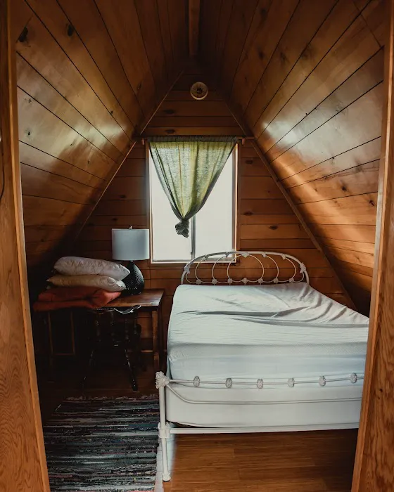 Lands Inn Cabins and Camping Picture 6