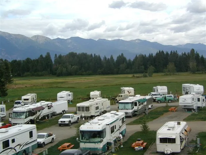 Rocky Mountain Hi Campground Picture 8