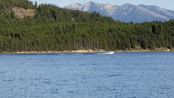 LOST JOHNNY POINT CAMPGROUND Picture 5