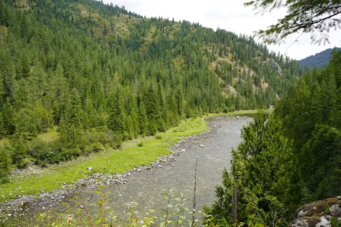 WILDERNESS GATEWAY Picture 3