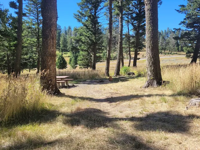 Knife Edge Campground Picture 8