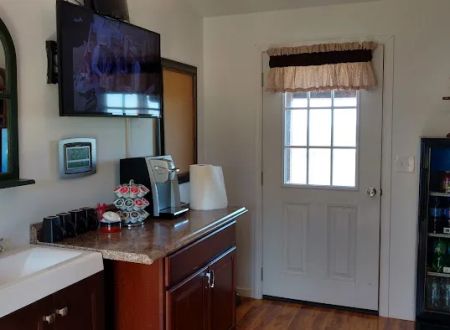 Seubert RV Park & Guesthouse