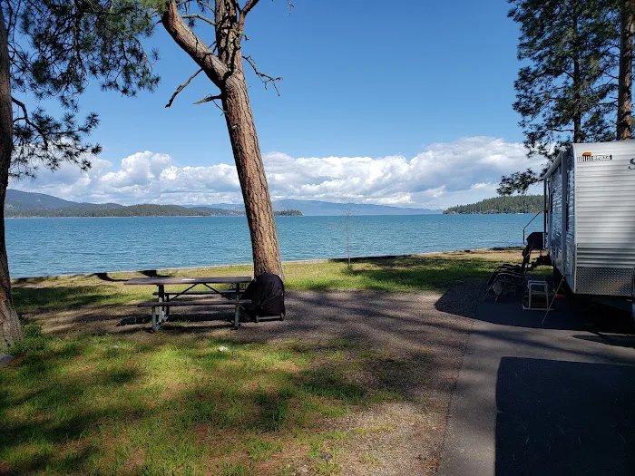Finley Point Campground Picture 6