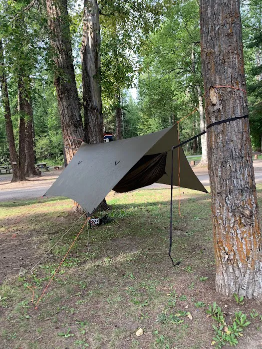 Swan Lake Trading Post Campground Picture 8