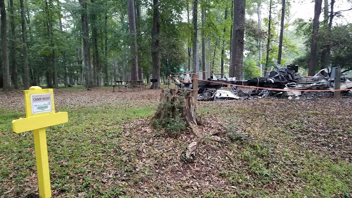 Fullerton Lake Campground Picture 2