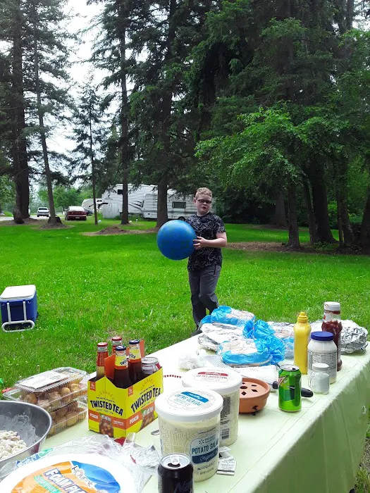Mission Meadows Camping & RV Park Picture 10