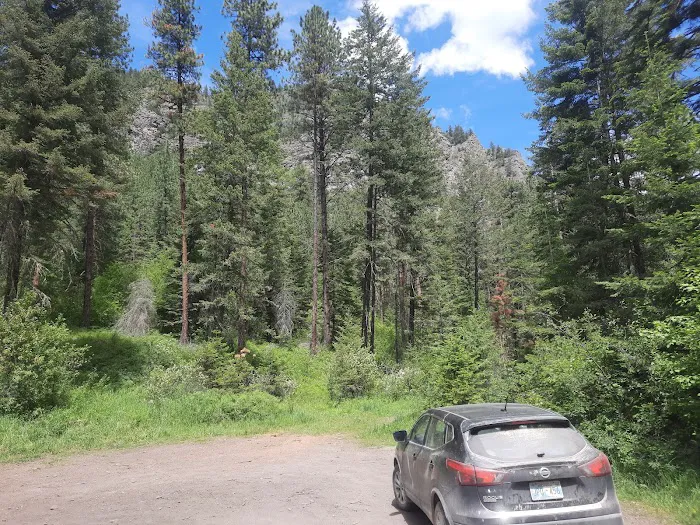 North Crow Creek Campground Picture 9