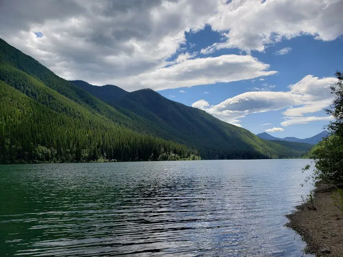 Harrison Lake Campground Picture 3