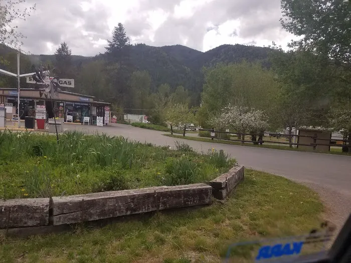 Turah Store and RV Campground Picture 9