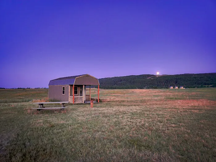 Casey's RV Park and Campground Picture 9
