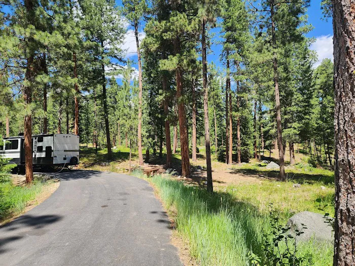 Lake Como Campground Picture 8