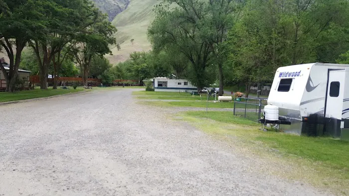 River Village RV Park Picture 3