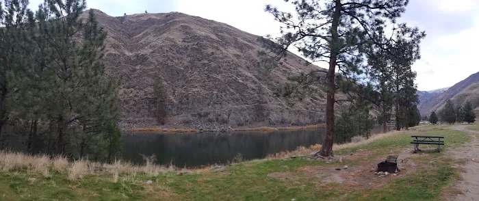 Island Bar Recreation Site Picture 6