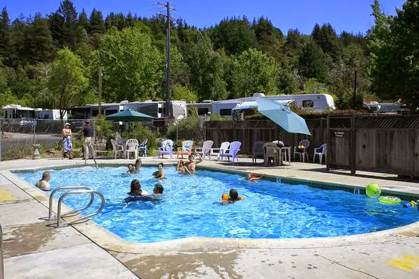 Santa Cruz Ranch Campground Picture 2