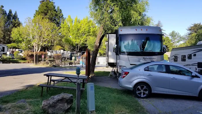 Santa Cruz Ranch Campground Picture 6