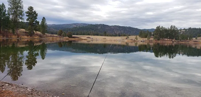 Harper's Lake Campground Picture 5