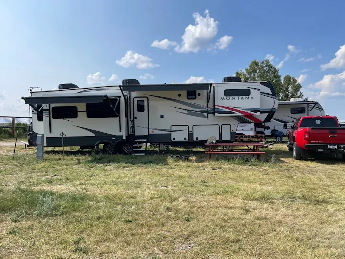 Sleeping Wolf Campground Picture 2