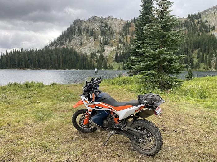 Black Lake Campground Picture 2