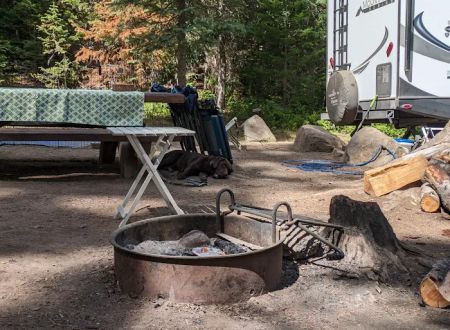 Jubilee Lake Campground