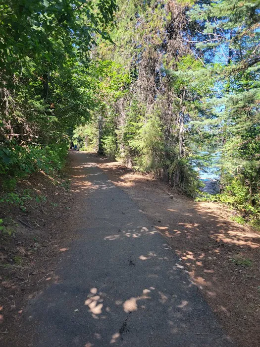 Jubilee Lake Campground Picture 6