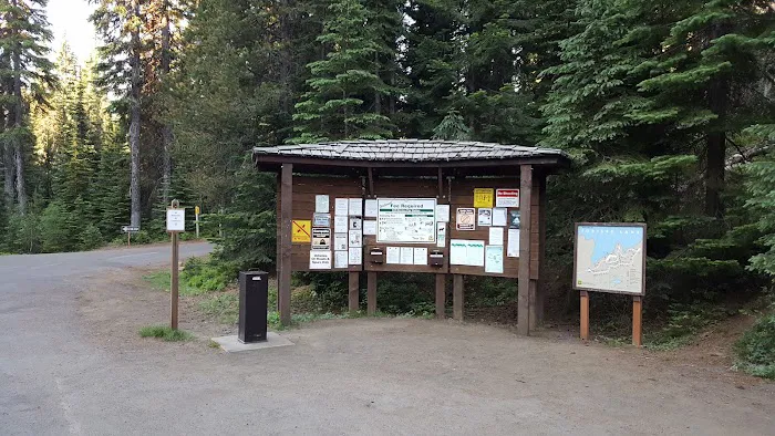 Jubilee Lake Campground Picture 9