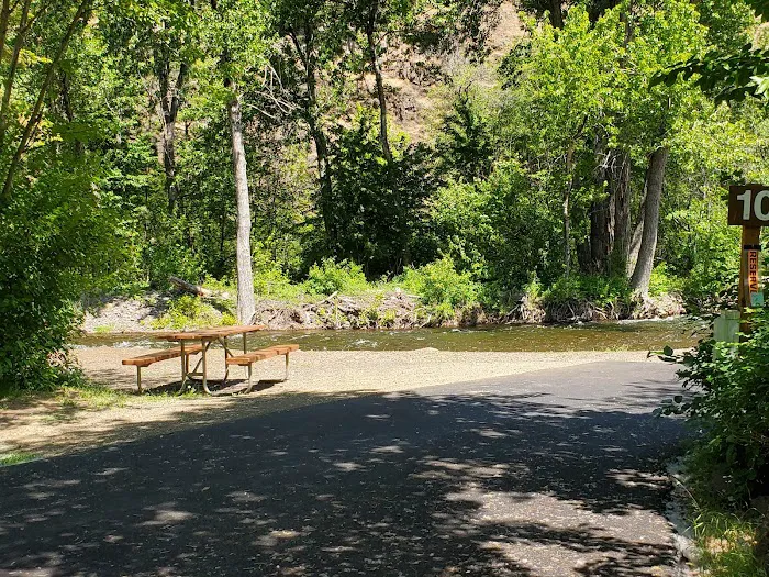 Harris Park Picture 10