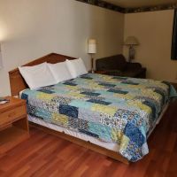 Whispering Creek Lodging & RV Resort ico